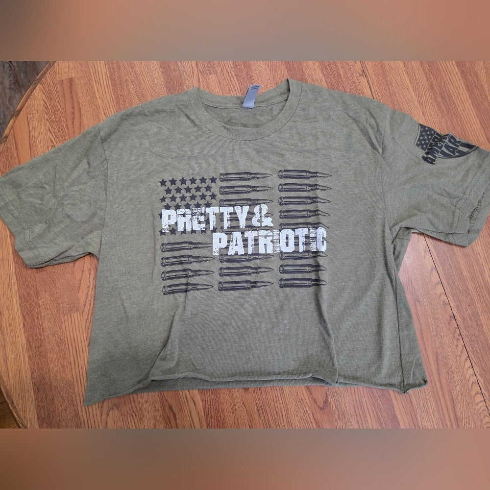 Women's Crop size small American Arsenal